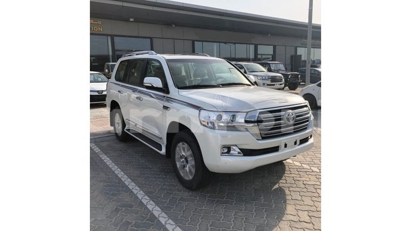 Big with watermark toyota land cruiser agalega islands import dubai 3836