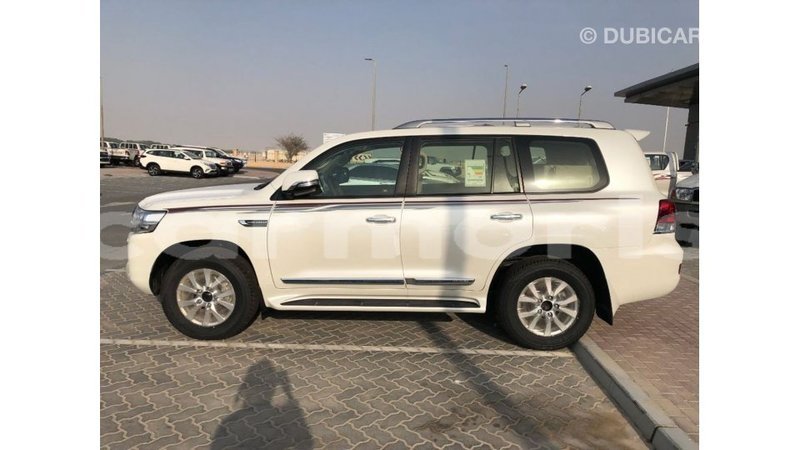 Big with watermark toyota land cruiser agalega islands import dubai 3836