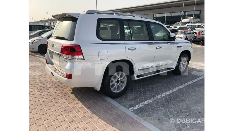 Big with watermark toyota land cruiser agalega islands import dubai 3836
