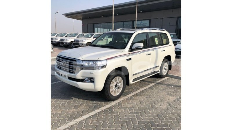 Big with watermark toyota land cruiser agalega islands import dubai 3837