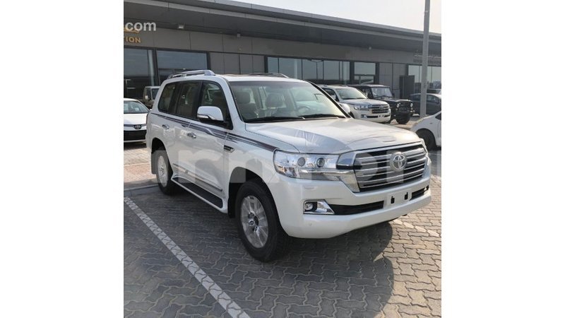 Big with watermark toyota land cruiser agalega islands import dubai 3837