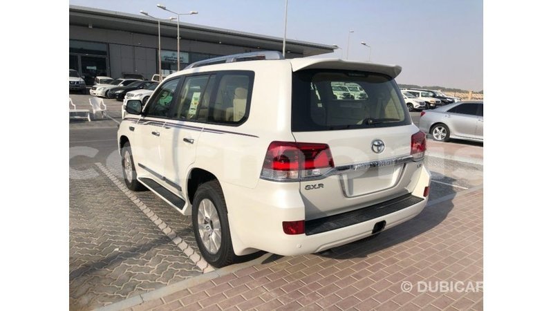 Big with watermark toyota land cruiser agalega islands import dubai 3837