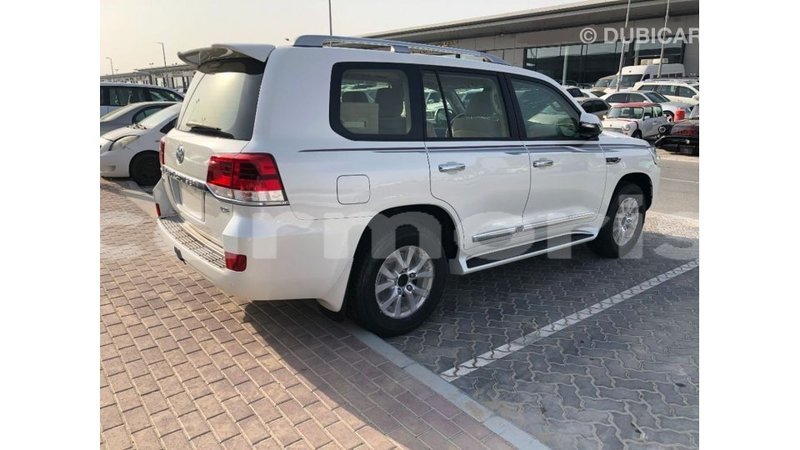 Big with watermark toyota land cruiser agalega islands import dubai 3837
