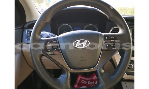 Buy Import Hyundai Sonata White Car in Import - Dubai in Agalega Islands Buy Import Hyundai Sonata White Car in Import - Dubai in Agalega Islands