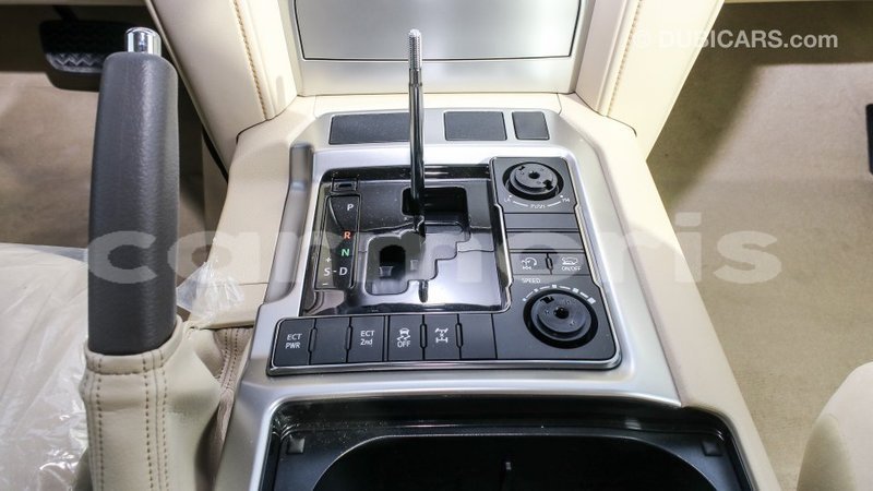 Big with watermark toyota land cruiser agalega islands import dubai 3850