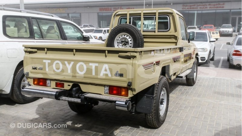 Big with watermark toyota land cruiser agalega islands import dubai 3852