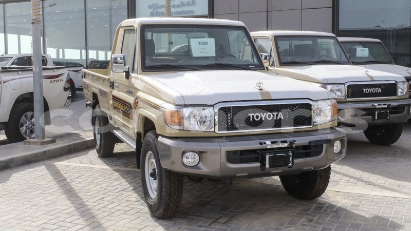 Big with watermark toyota land cruiser agalega islands import dubai 3853