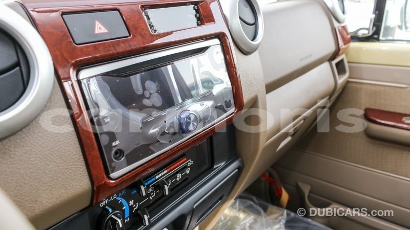 Big with watermark toyota land cruiser agalega islands import dubai 3853