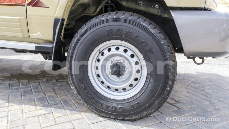 Big with watermark toyota land cruiser agalega islands import dubai 3853