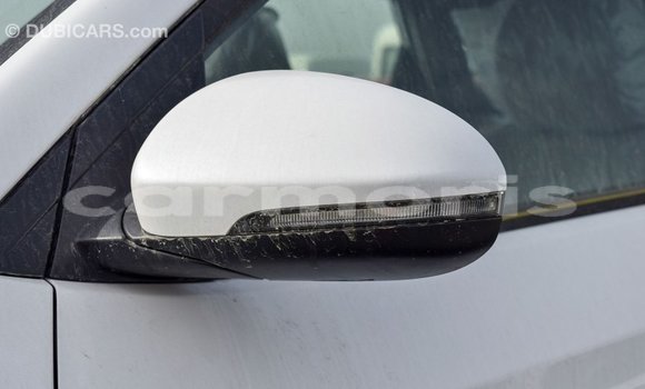 Buy Import Hyundai Tucson White Car in Import - Dubai in Agalega Islands Buy Import Hyundai Tucson White Car in Import - Dubai in Agalega Islands