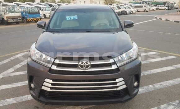 Buy Import Toyota Highlander Other Car in Import - Dubai in Agalega Islands Buy Import Toyota Highlander Other Car in Import - Dubai in Agalega Islands