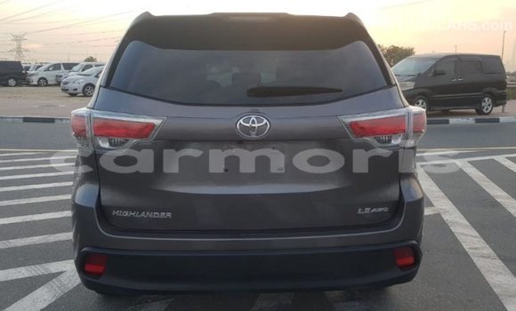 Buy Import Toyota Highlander Other Car in Import - Dubai in Agalega Islands Buy Import Toyota Highlander Other Car in Import - Dubai in Agalega Islands