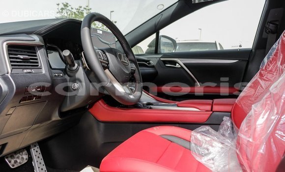 Acheter Import Voiture Lexus RX 300 Blanc à Import - Dubai, Îles Agalega Acheter Import Voiture Lexus RX 300 Blanc à Import - Dubai, Îles Agalega