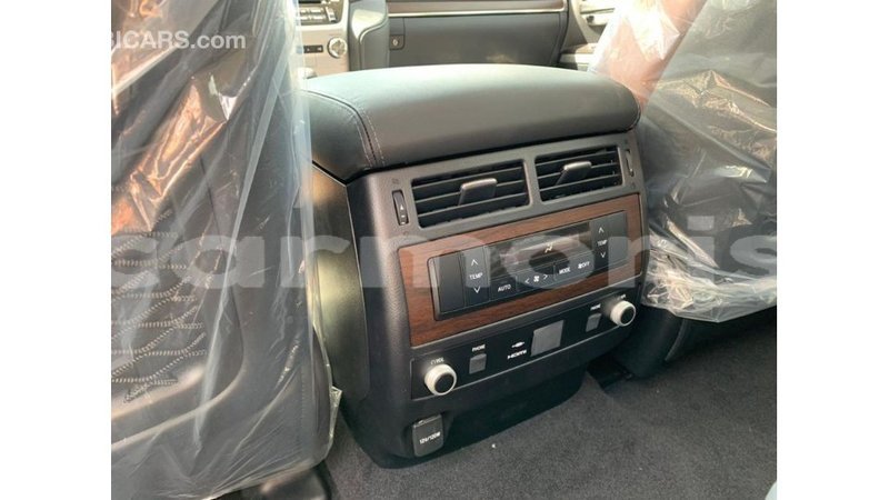 Big with watermark toyota land cruiser agalega islands import dubai 3865