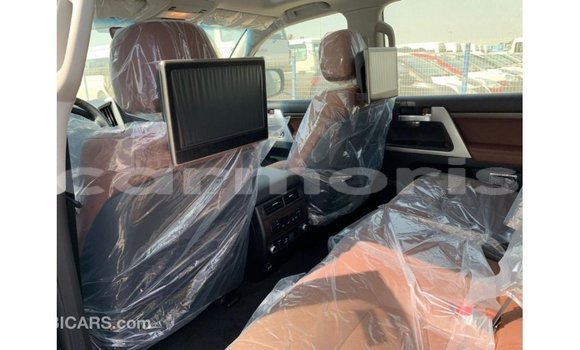 Buy Import Toyota Land Cruiser Black Car in Import - Dubai in Agalega Islands Buy Import Toyota Land Cruiser Black Car in Import - Dubai in Agalega Islands