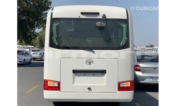 Buy Import Toyota Coaster White Car in Import - Dubai in Agalega Islands Buy Import Toyota Coaster White Car in Import - Dubai in Agalega Islands