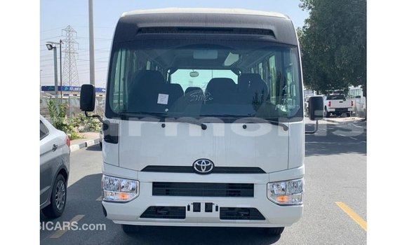 Buy Import Toyota Coaster White Car in Import - Dubai in Agalega Islands Buy Import Toyota Coaster White Car in Import - Dubai in Agalega Islands