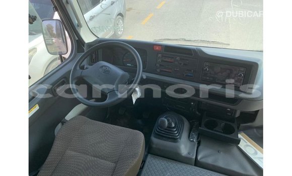 Buy Import Toyota Coaster White Car in Import - Dubai in Agalega Islands Buy Import Toyota Coaster White Car in Import - Dubai in Agalega Islands