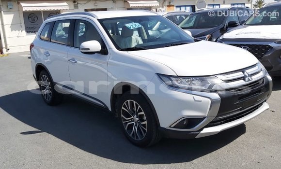 Buy Import Mitsubishi Outlander White Car in Import - Dubai in Agalega Islands Buy Import Mitsubishi Outlander White Car in Import - Dubai in Agalega Islands