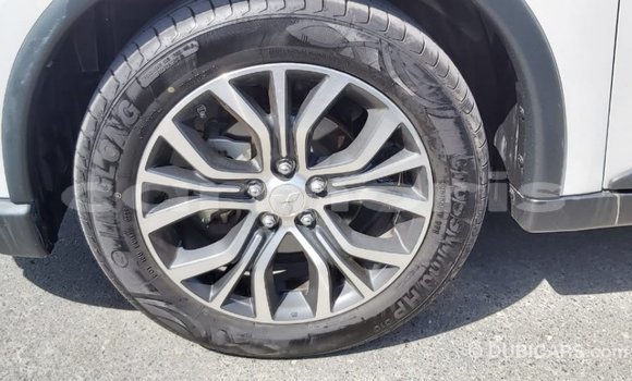 Buy Import Mitsubishi Outlander White Car in Import - Dubai in Agalega Islands Buy Import Mitsubishi Outlander White Car in Import - Dubai in Agalega Islands