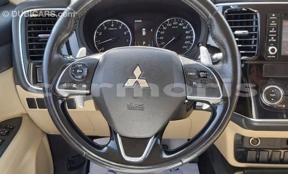 Buy Import Mitsubishi Outlander White Car in Import - Dubai in Agalega Islands Buy Import Mitsubishi Outlander White Car in Import - Dubai in Agalega Islands