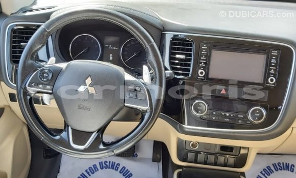 Buy Import Mitsubishi Outlander White Car in Import - Dubai in Agalega Islands Buy Import Mitsubishi Outlander White Car in Import - Dubai in Agalega Islands