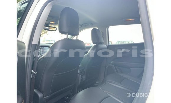 Buy Import Jeep Compass White Car in Import - Dubai in Agalega Islands Buy Import Jeep Compass White Car in Import - Dubai in Agalega Islands