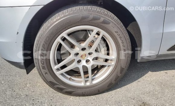 Buy Import Porsche Macan Other Car in Import - Dubai in Agalega Islands Buy Import Porsche Macan Other Car in Import - Dubai in Agalega Islands