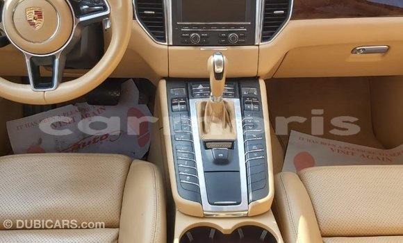 Buy Import Porsche Macan Other Car in Import - Dubai in Agalega Islands Buy Import Porsche Macan Other Car in Import - Dubai in Agalega Islands