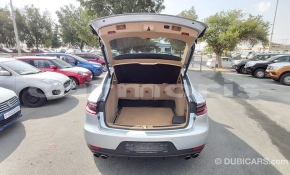Buy Import Porsche Macan Other Car in Import - Dubai in Agalega Islands Buy Import Porsche Macan Other Car in Import - Dubai in Agalega Islands