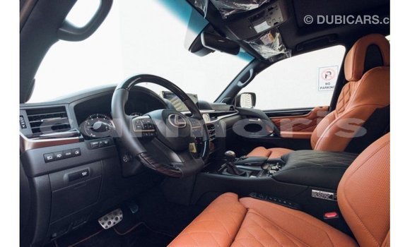 Acheter Import Voiture Lexus LX Noir à Import - Dubai, Îles Agalega Acheter Import Voiture Lexus LX Noir à Import - Dubai, Îles Agalega