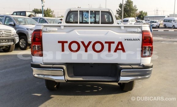 Buy Import Toyota Hilux White Car in Import - Dubai in Agalega Islands Buy Import Toyota Hilux White Car in Import - Dubai in Agalega Islands