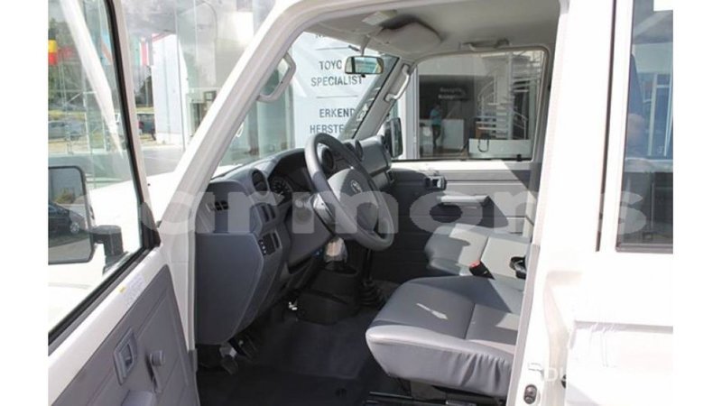 Big with watermark toyota land cruiser agalega islands import dubai 3906