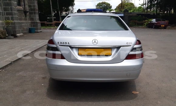 Buy Used Mercedes-Benz S–Class Silver Car in Bel Air in Flacq Buy Used Mercedes-Benz S–Class Silver Car in Bel Air in Flacq