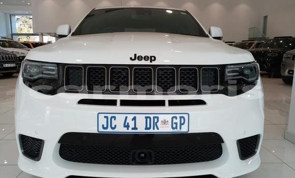 Buy Used Jeep Grand Cherokee White Car in Port Louis in Port Louis District Buy Used Jeep Grand Cherokee White Car in Port Louis in Port Louis District