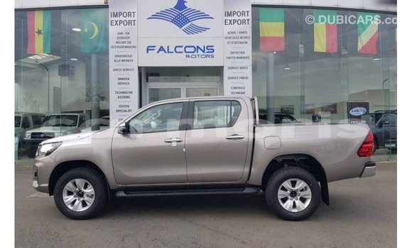 Buy Import Toyota Hilux Brown Car in Import - Dubai in Agalega Islands Buy Import Toyota Hilux Brown Car in Import - Dubai in Agalega Islands
