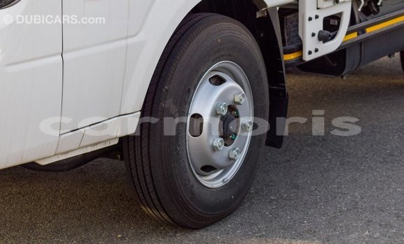 Buy Import Kia Carens White Car in Import - Dubai in Agalega Islands Buy Import Kia Carens White Car in Import - Dubai in Agalega Islands