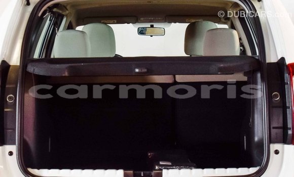 Buy Import Renault Duster White Car in Import - Dubai in Agalega Islands Buy Import Renault Duster White Car in Import - Dubai in Agalega Islands