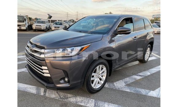 Buy Import Toyota Highlander Other Car in Import - Dubai in Agalega Islands Buy Import Toyota Highlander Other Car in Import - Dubai in Agalega Islands
