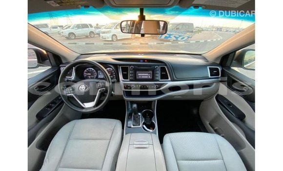 Buy Import Toyota Highlander Other Car in Import - Dubai in Agalega Islands Buy Import Toyota Highlander Other Car in Import - Dubai in Agalega Islands