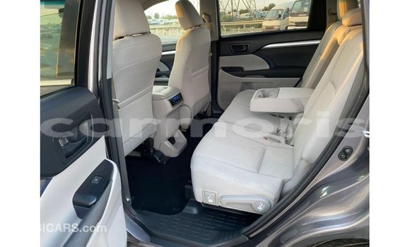 Buy Import Toyota Highlander Other Car in Import - Dubai in Agalega Islands Buy Import Toyota Highlander Other Car in Import - Dubai in Agalega Islands