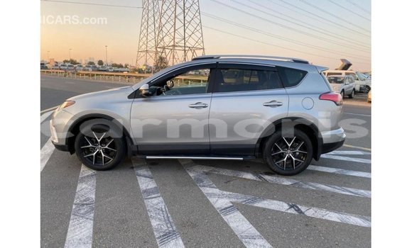 Buy Import Toyota HiAce Other Truck in Import - Dubai in Agalega Islands Buy Import Toyota HiAce Other Truck in Import - Dubai in Agalega Islands