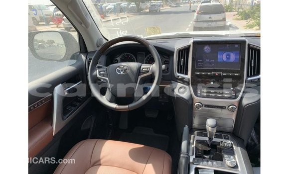 Buy Import Toyota Land Cruiser Black Car in Import - Dubai in Agalega Islands Buy Import Toyota Land Cruiser Black Car in Import - Dubai in Agalega Islands