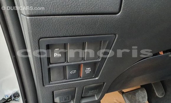 Acheter Import Voiture Toyota Fortuner Blanc à Import - Dubai, Îles Agalega Acheter Import Voiture Toyota Fortuner Blanc à Import - Dubai, Îles Agalega