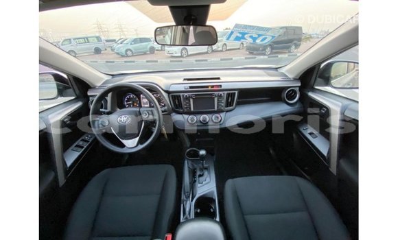 Buy Import Toyota HiAce Other Truck in Import - Dubai in Agalega Islands Buy Import Toyota HiAce Other Truck in Import - Dubai in Agalega Islands