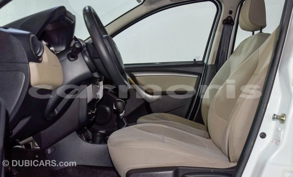 Buy Import Renault Duster White Car in Import - Dubai in Agalega Islands Buy Import Renault Duster White Car in Import - Dubai in Agalega Islands