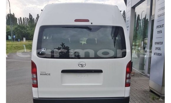 Buy Import Toyota Hiace White Car in Import - Dubai in Agalega Islands Buy Import Toyota Hiace White Car in Import - Dubai in Agalega Islands