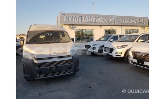 Buy Import Toyota Hiace White Car in Import - Dubai in Agalega Islands Buy Import Toyota Hiace White Car in Import - Dubai in Agalega Islands