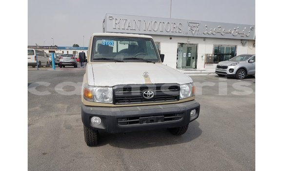 Buy Import Toyota Land Cruiser Beige Car in Import - Dubai in Agalega Islands Buy Import Toyota Land Cruiser Beige Car in Import - Dubai in Agalega Islands
