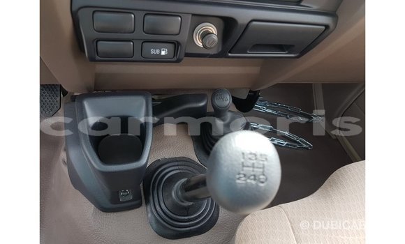 Buy Import Toyota Land Cruiser Beige Car in Import - Dubai in Agalega Islands Buy Import Toyota Land Cruiser Beige Car in Import - Dubai in Agalega Islands